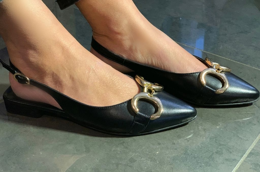 Ballerina Nera Vera Pelle con morsetto dorato “Beatrice” - immagine 4