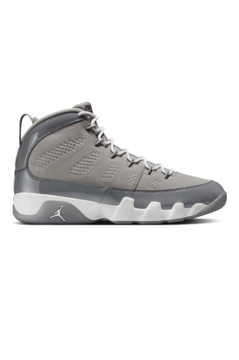 9 Retro "Cool Grey". - immagine 2