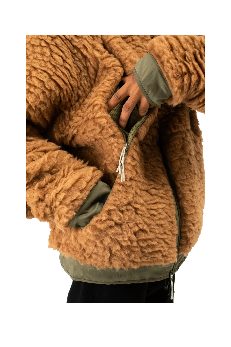 Heavy Furry Jacket - immagine 6